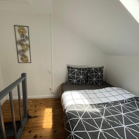Logement Au Coeur De Доль Екстер'єр фото